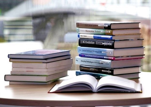 Aphorisms on books