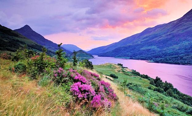 Aphorisms and quotes on Scotland Aphorisms and quotes on Scotland